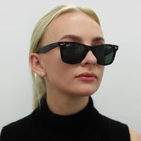 Ray-Ban Sunglasses New Wayfarer 2132 945/57 Honey Crystal Brown Polarized 55mm