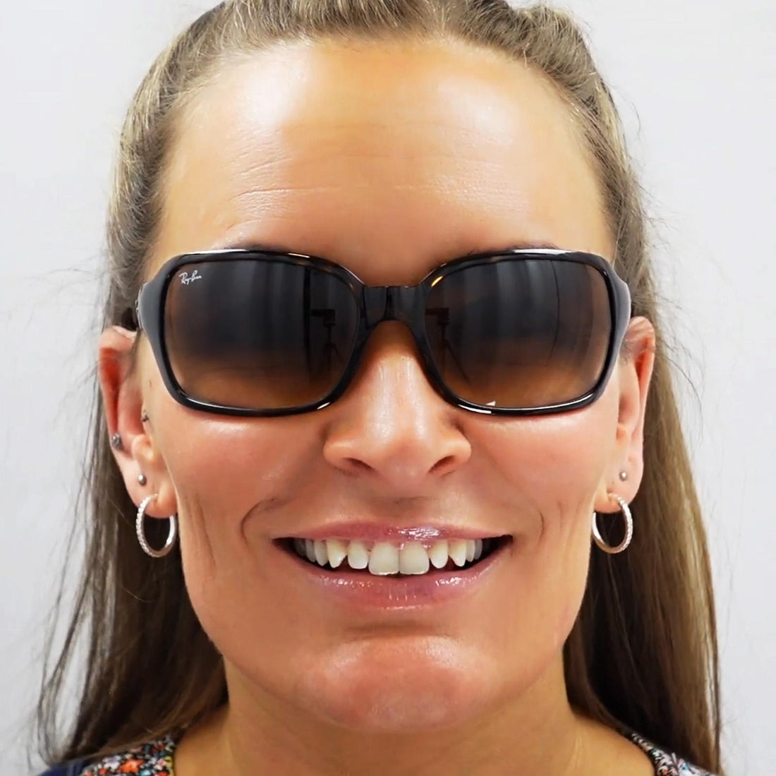 New Ray-Ban Sunglasses 4068 601 Black Crystal Green