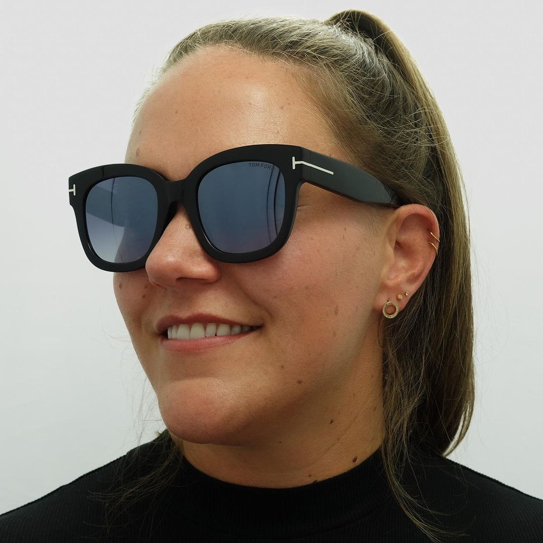 Tom Ford Sunglasses 0613 Beatrix 01C Shiny Black Smoke Grey Mirror