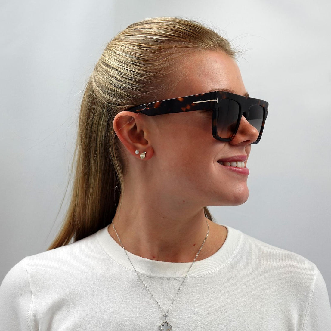 Tom Ford Sunglasses Renee FT0847 52B Dark Havana Smoke Gradient