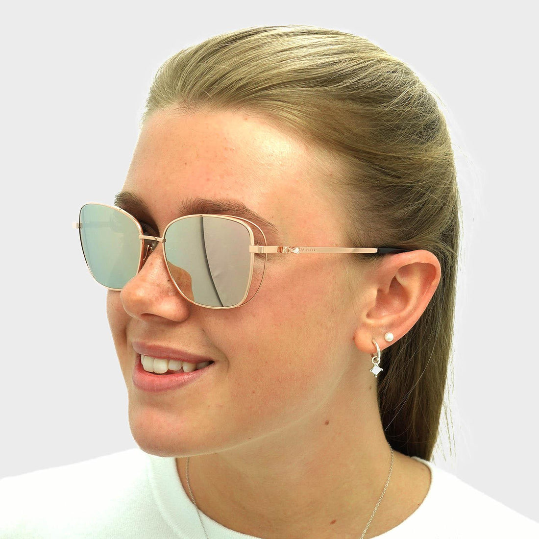 Rose gold clearance mirrored sunglasses