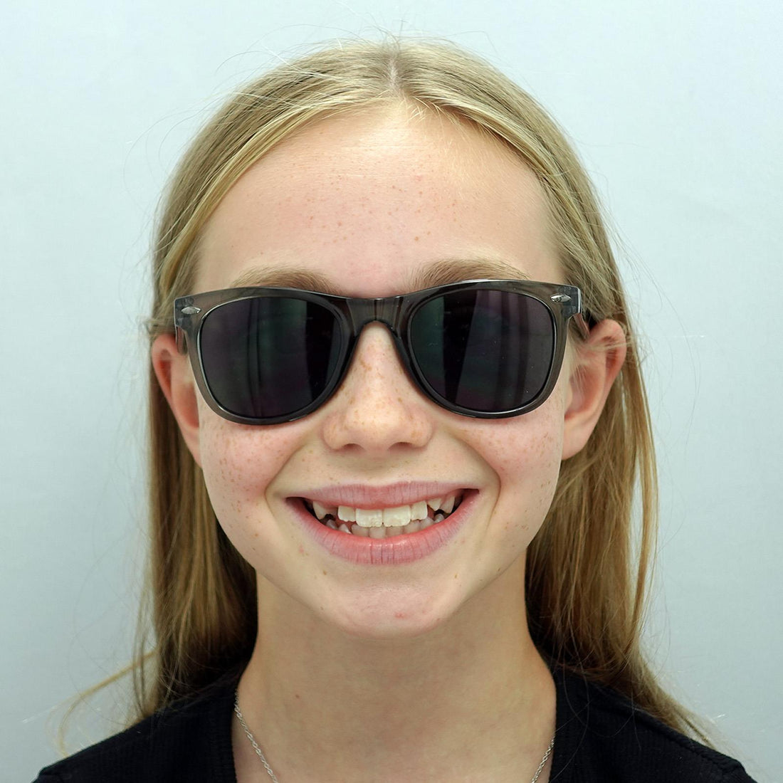 Smarty Sunglasses X2948 F Transparent Smoke Grey