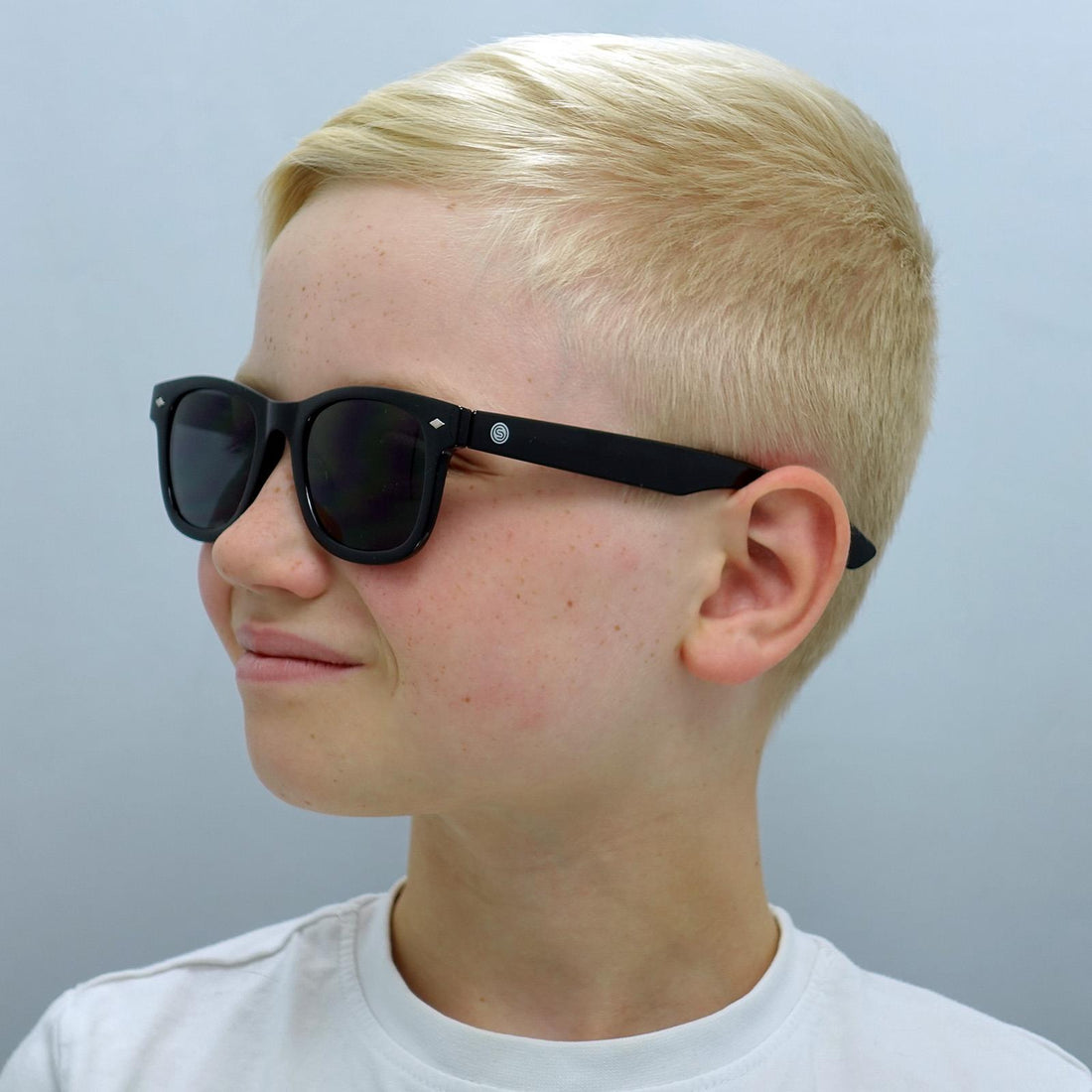 Smarty Sunglasses X2054 C Black Grey