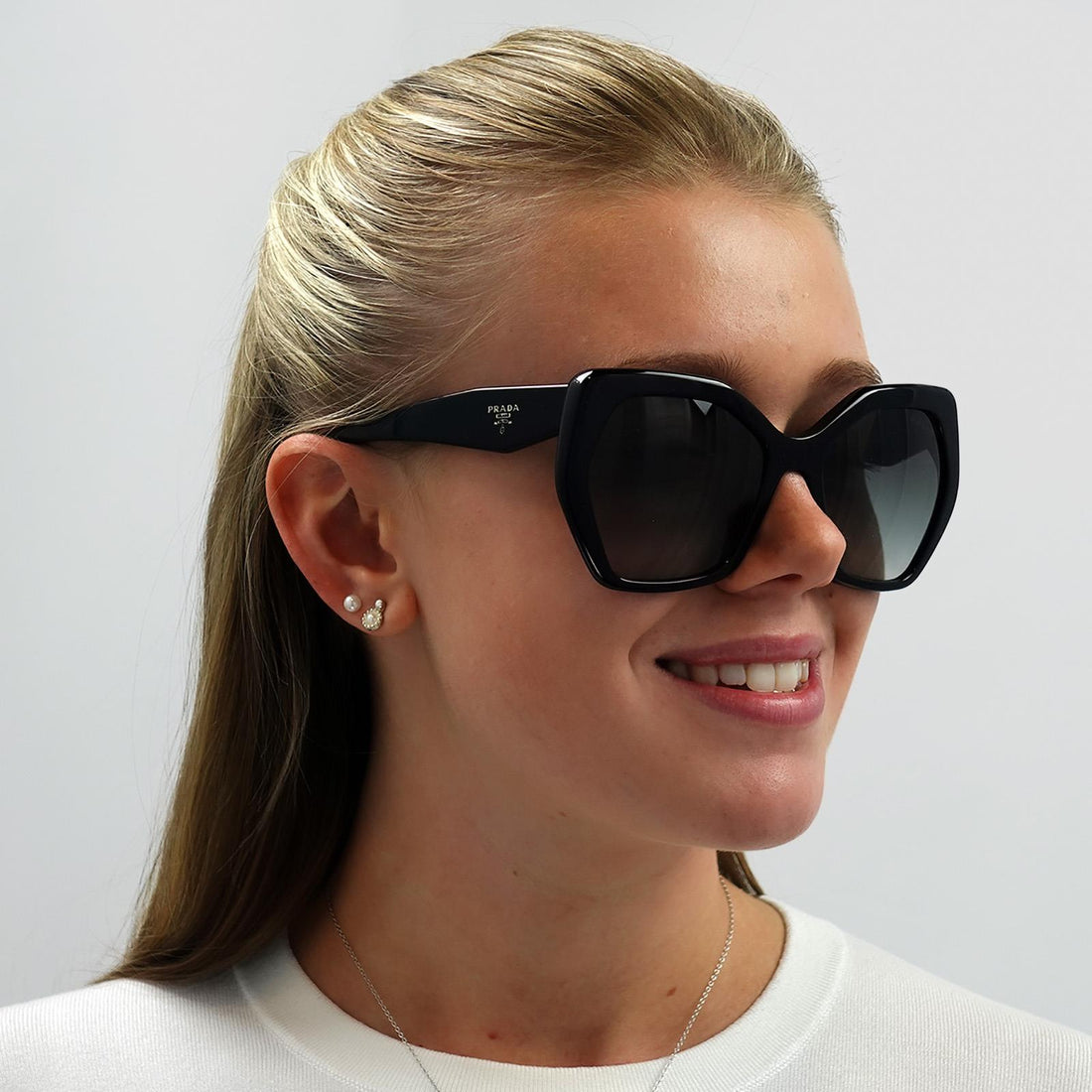 Prada sunglasses sale pr 16rs