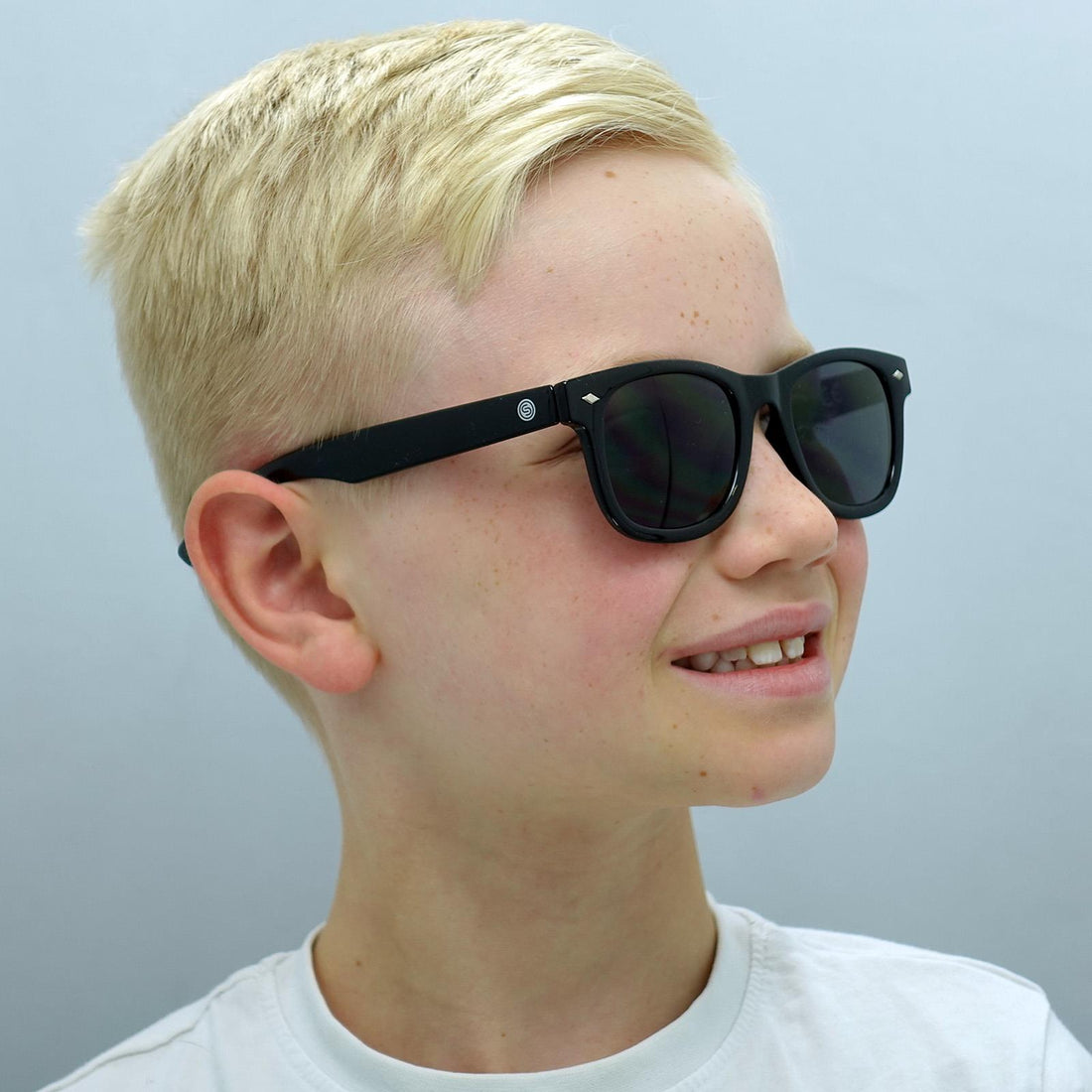 Smarty Sunglasses X2054 C Black Grey