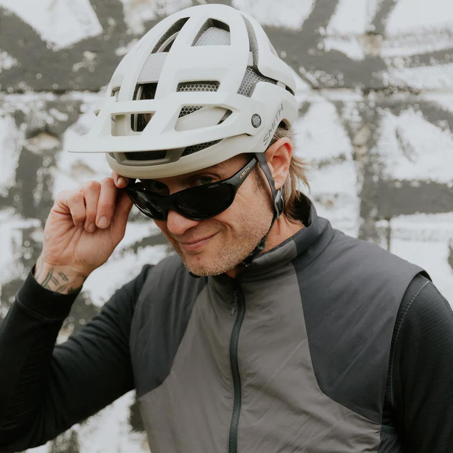 smith forefront bike helmet white medium Smith White Unisex Forefront 3 Mips Mountain Bike Helmet