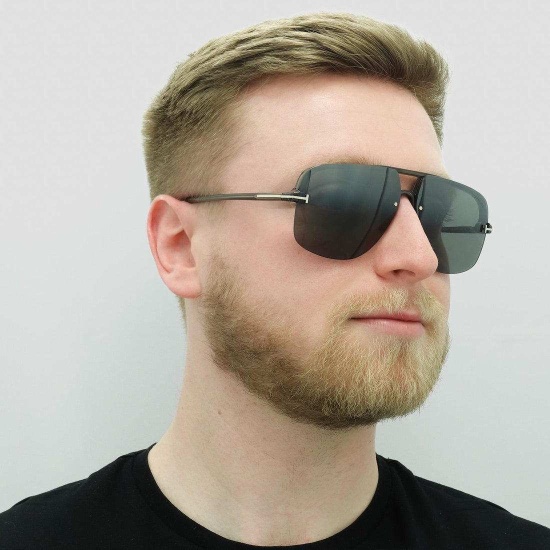 Tom Ford Sunglasses Hugo 02 FT1003 51B Mastic Smoke Gradient