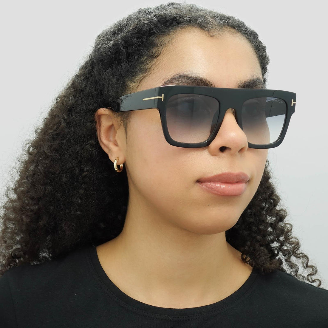 Tom Ford Sunglasses Renee FT0847 01B Shiny Black Grey Smoke Gradient